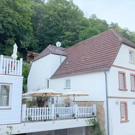 Landgasthof Zickler Hotel *