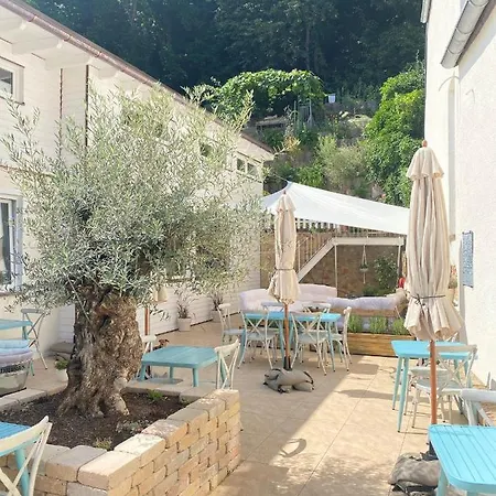 Haus Am Heiner Geissler Platz By Landgasthof Zickler