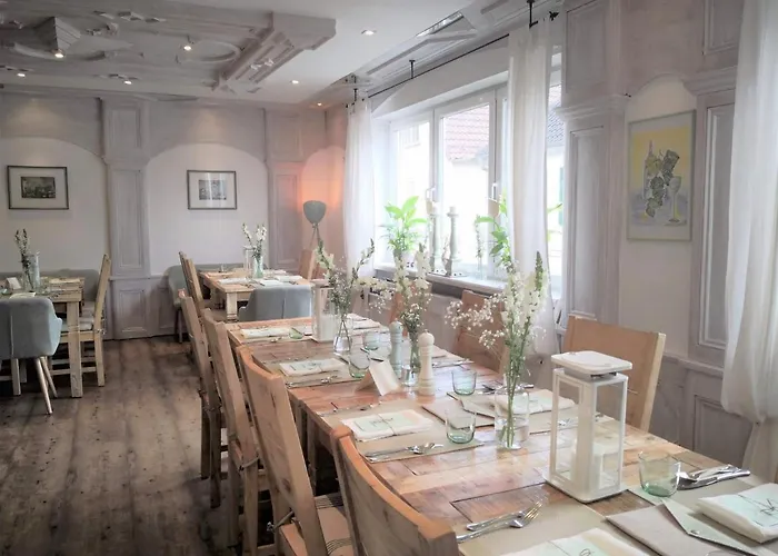 Haus Am Heiner Geissler Platz By Landgasthof Zickler ホテル Gleisweiler